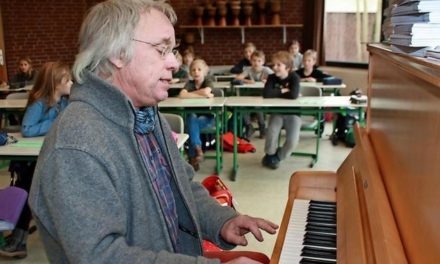 Lehrer verlässt Grundschule nach 37 Jahren