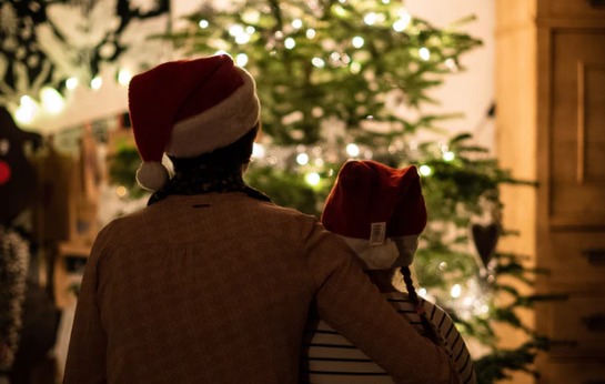 Weihnachten als Scheidungskind: Das Fest der zweigeteilten Familie