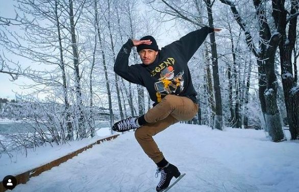 Elladj Baldé: Dieser Eiskunstläufer sprengt Klischees auf Instagram