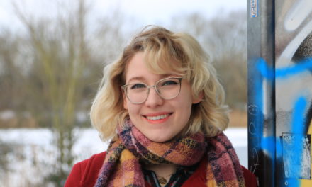 „Möchte nicht blind durchs Leben gehen“: Seraphine Jörn (19) aus Rostock von der Tierschutzpartei
