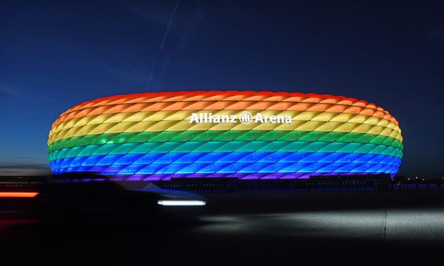 Regenbogenfarben am Stadion: Fällt euch nichts Wichtigeres ein?