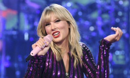 „RED (Taylor’s Version)“: So lässt Taylor Swift ihre Fans warten