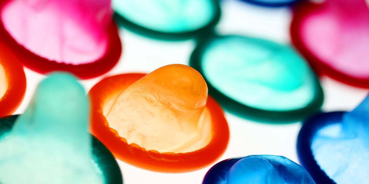 WTF: Unge, Papaplatte und Pascal Kerouche bringen Kondome raus