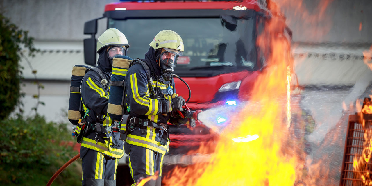„Feuer und Flamme“: So löscht die Bochumer Feuerwehr
