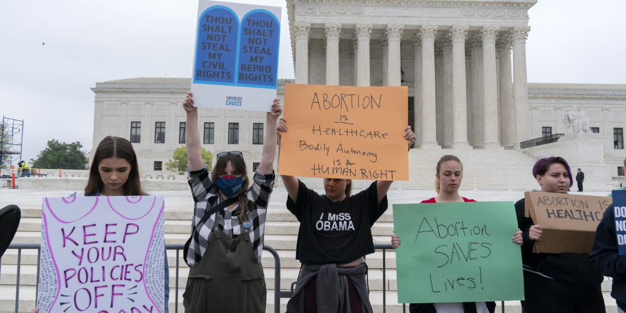 Debatte in den USA: Sind Abtreibungen bald verboten?