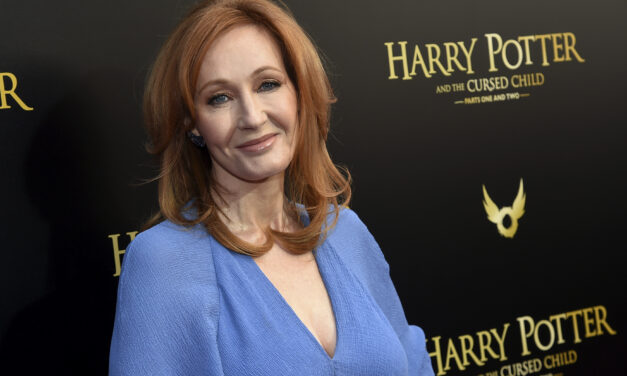 J.K. Rowling und die Transfeindlichkeit: Boykott von „Hogwarts Legacy”?