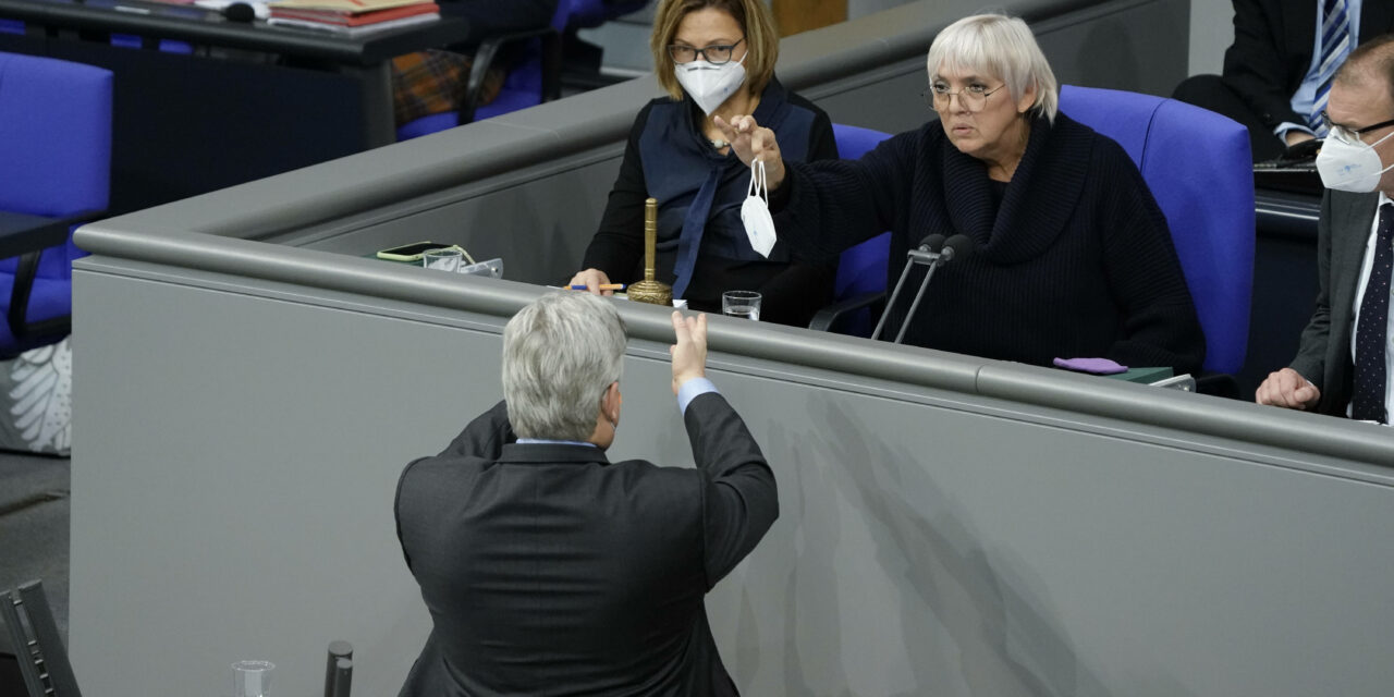 Der TikTok Account BunDissTag zeigt was im Bundestag wirklich passiert