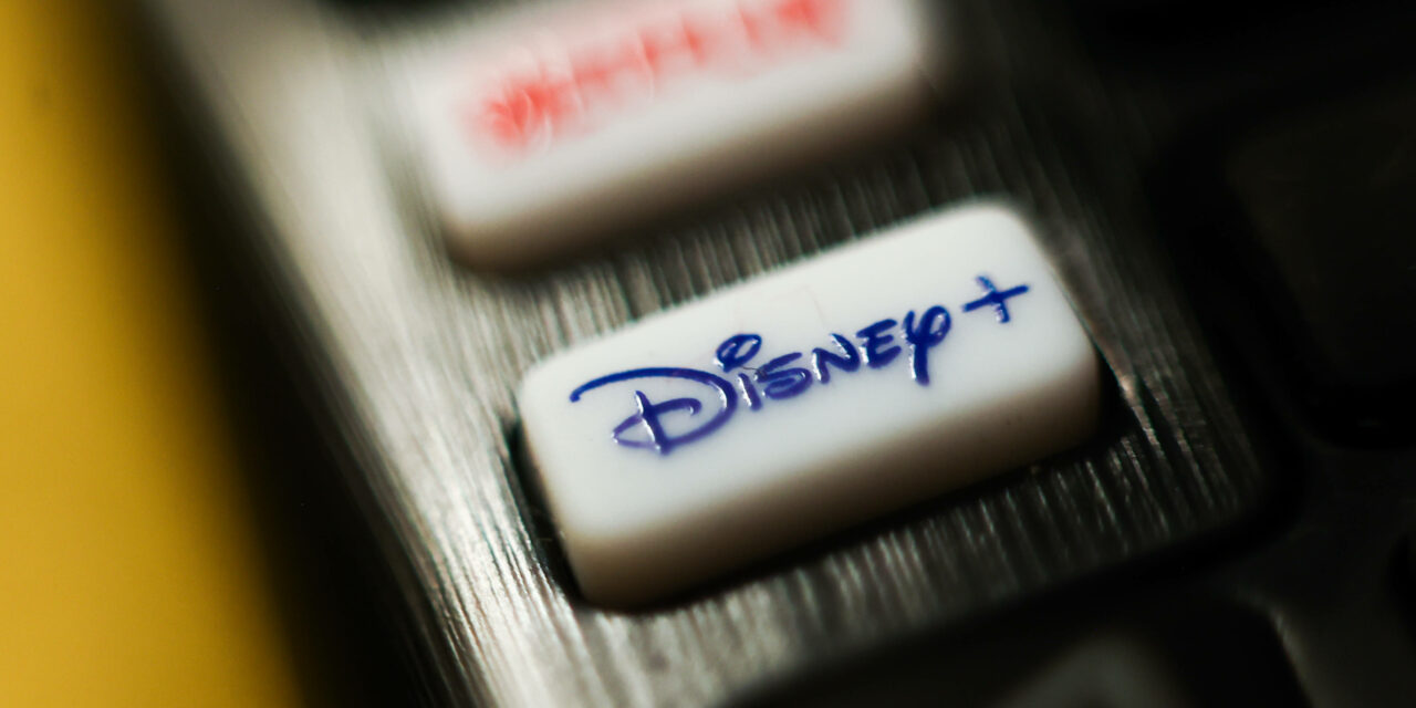 Disney+: Streamingdienst erhöht seine Preise und geht gegen Account-Sharing vor