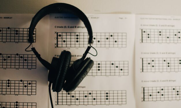 Musikanalyse für Laien: Das ist der Podcast „Dissect“