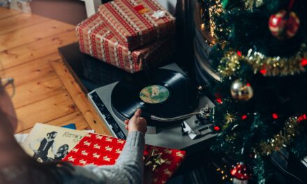 „Last Christmas“ und Co.: Warum kommt der nervige Weihnachts-Pop jedes Jahr wieder?